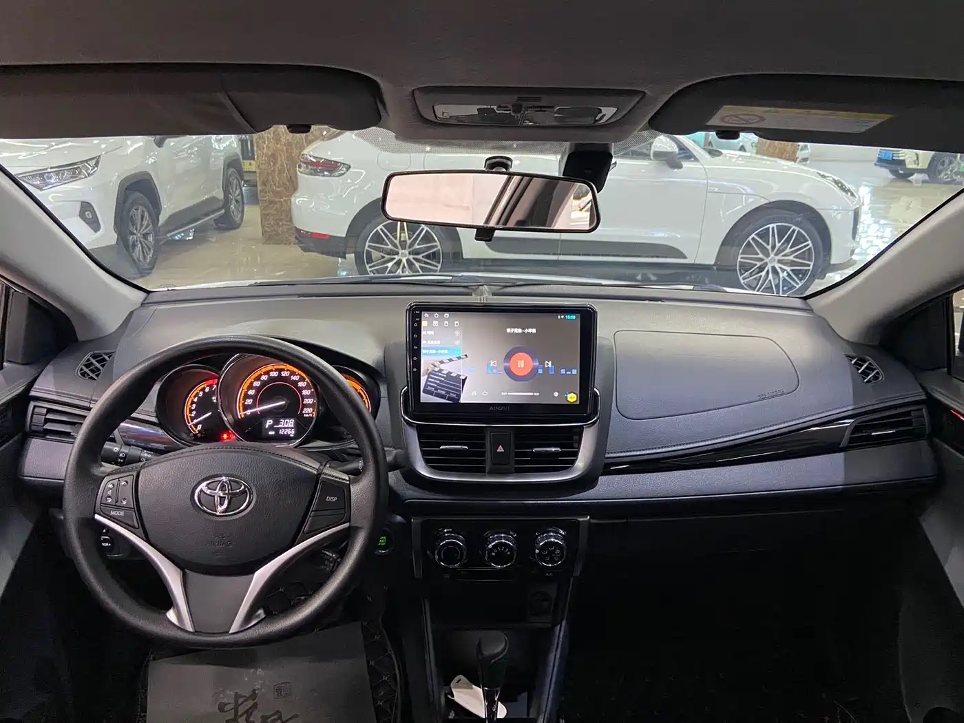 Toyota YARiS L Zhi Xuan 2022 Zhi Xuan X 1.5L CVT Luxury PLUS Edition фото 9
