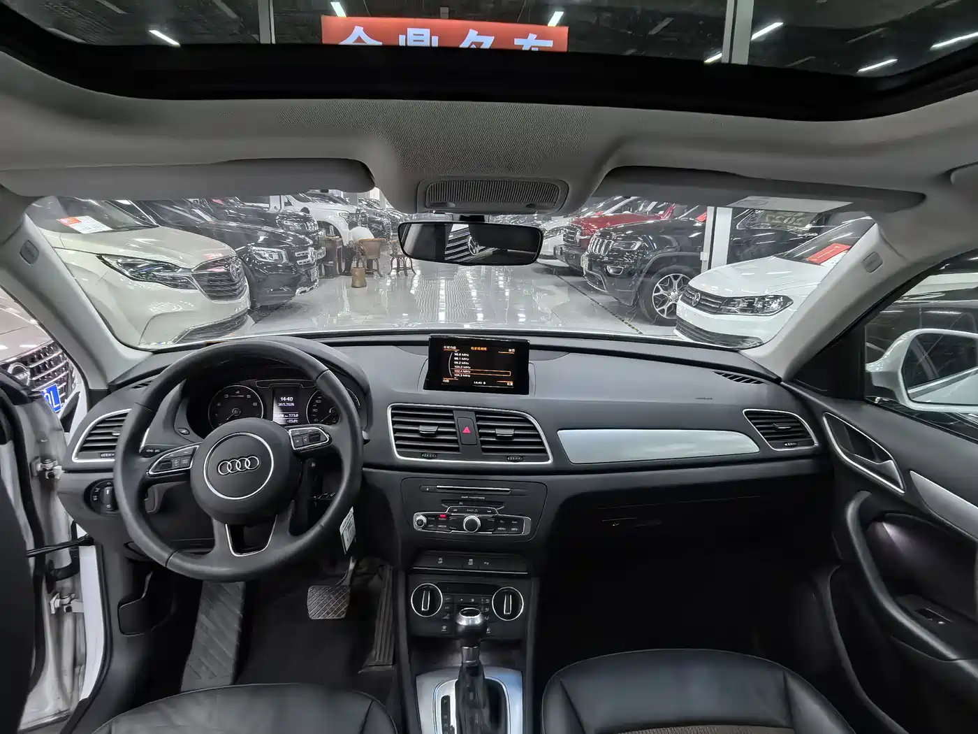 Audi Q3 2018 30 TFSI Fashion Collector's Edition фото 5