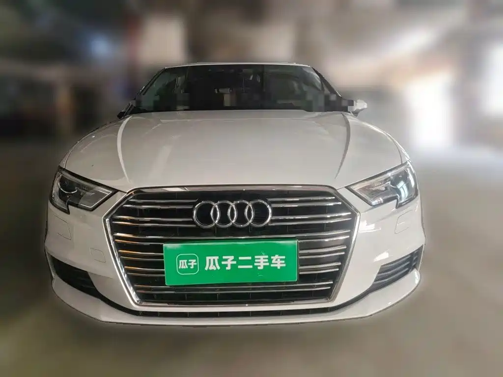 Audi A3 2017 Sportback 35 TFSI Progressive фото 24