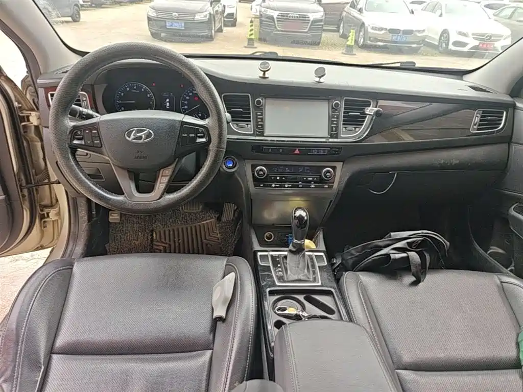 Hyundai Mistra 2014 1.8L Auto Smart GLS фото 10