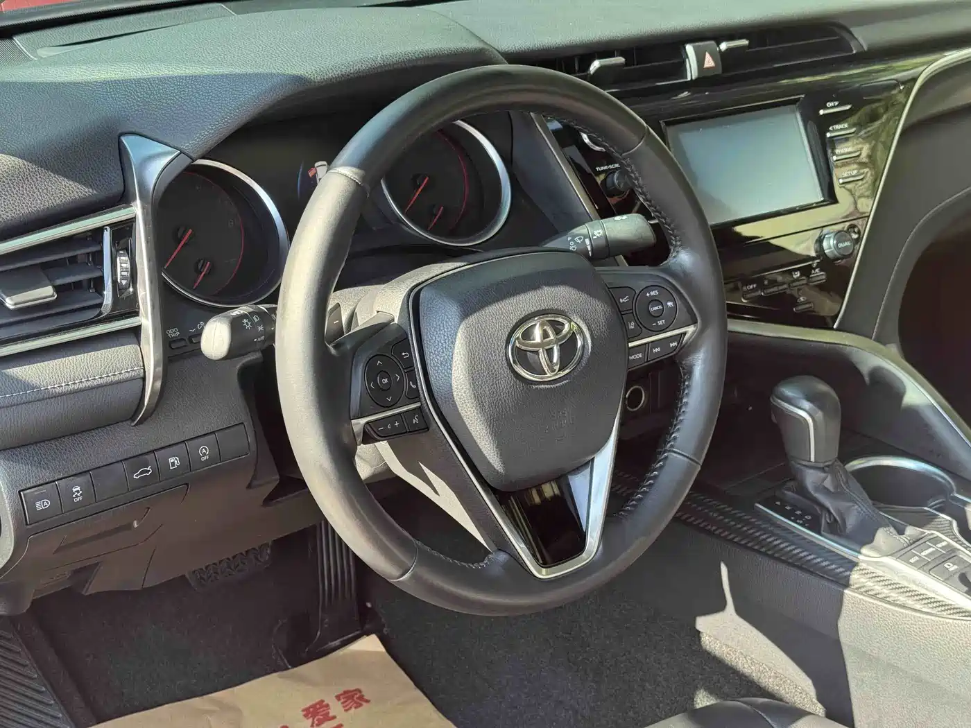 Toyota Camry 2018 2.5S Trend Edition фото 12