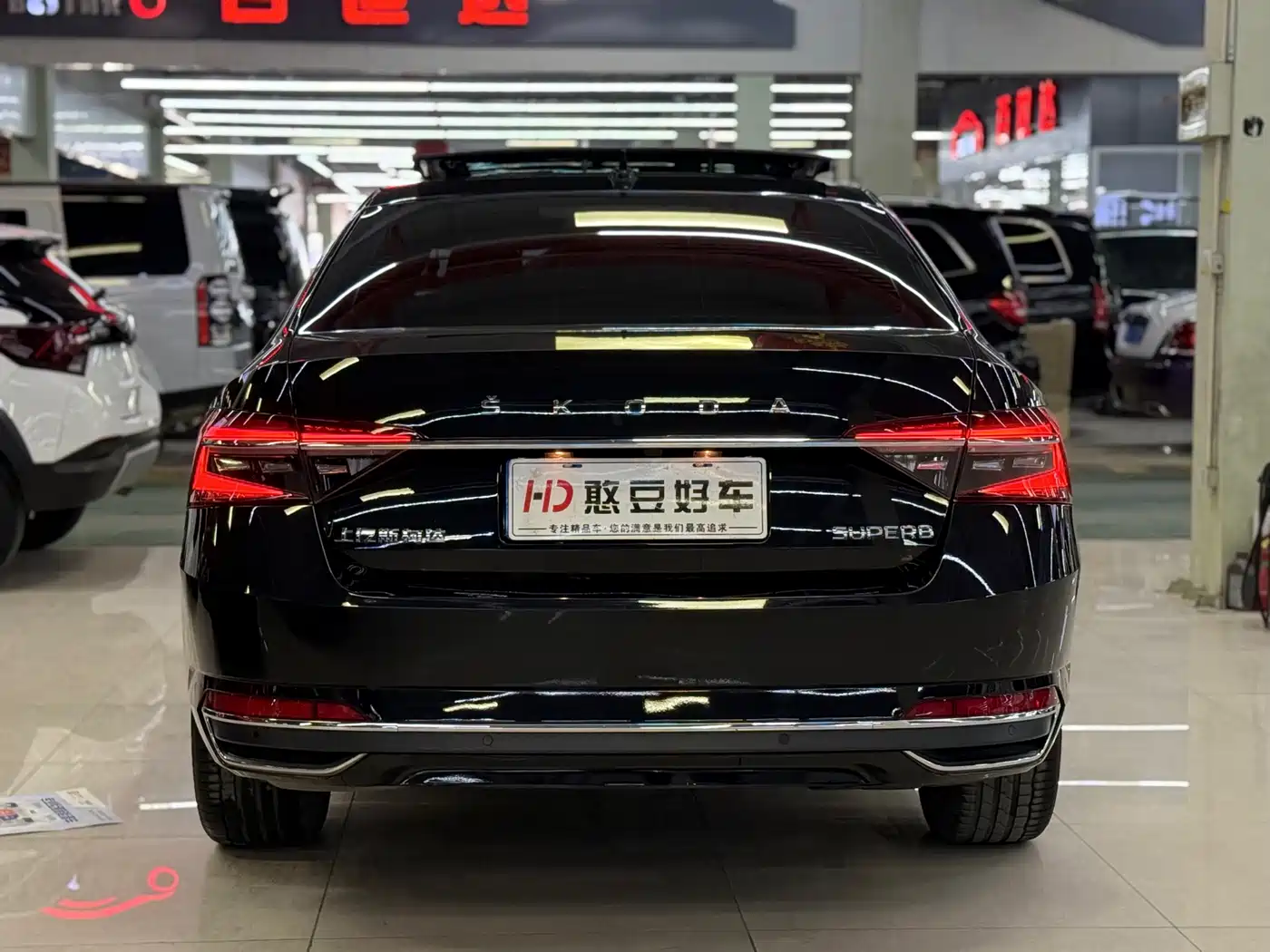 Škoda Superb 2025 Model TSI280 DSG Premium Edition фото 16