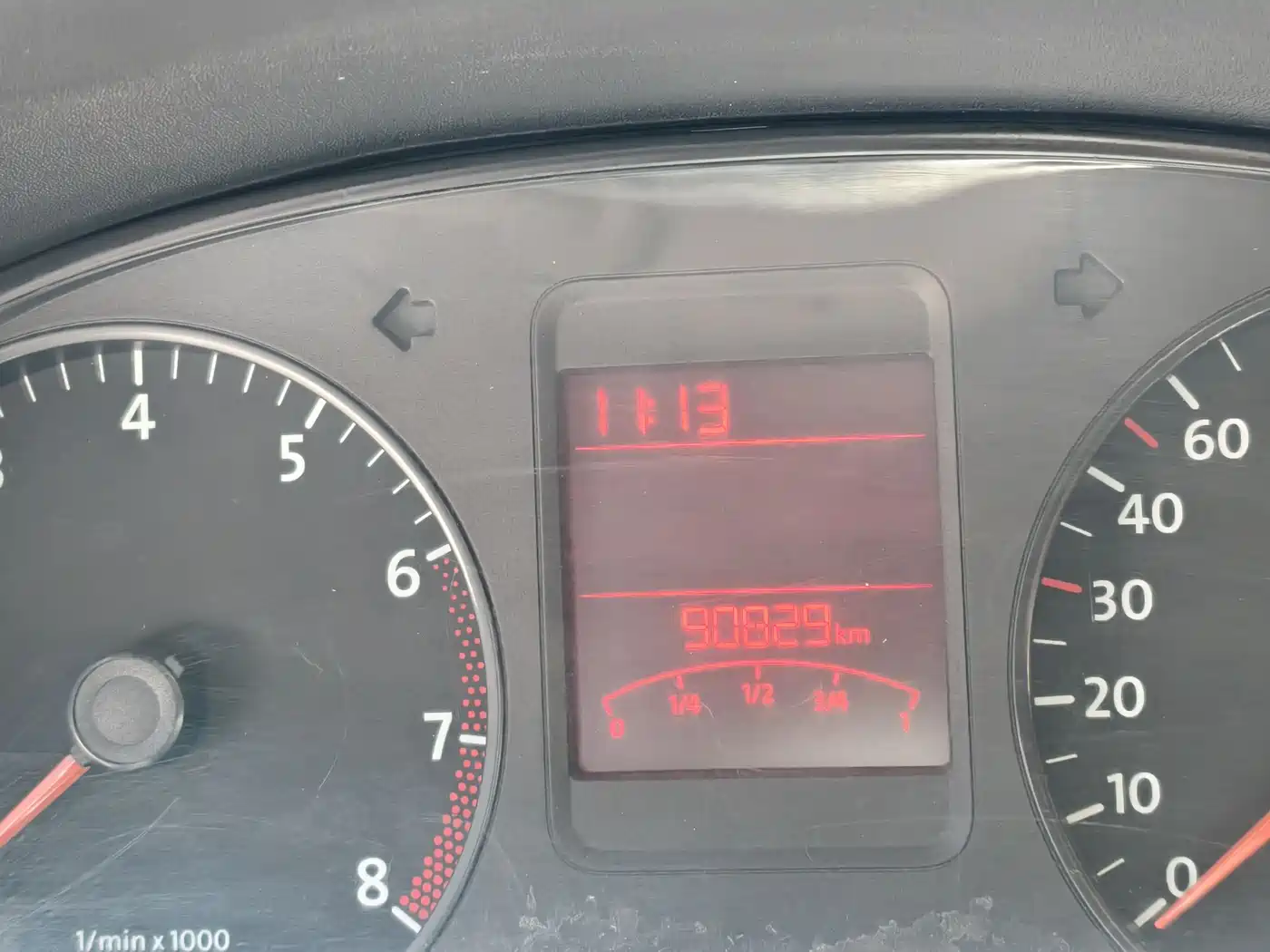 Volkswagen Polo 2013 1.4L Manual Comfort Edition фото 15