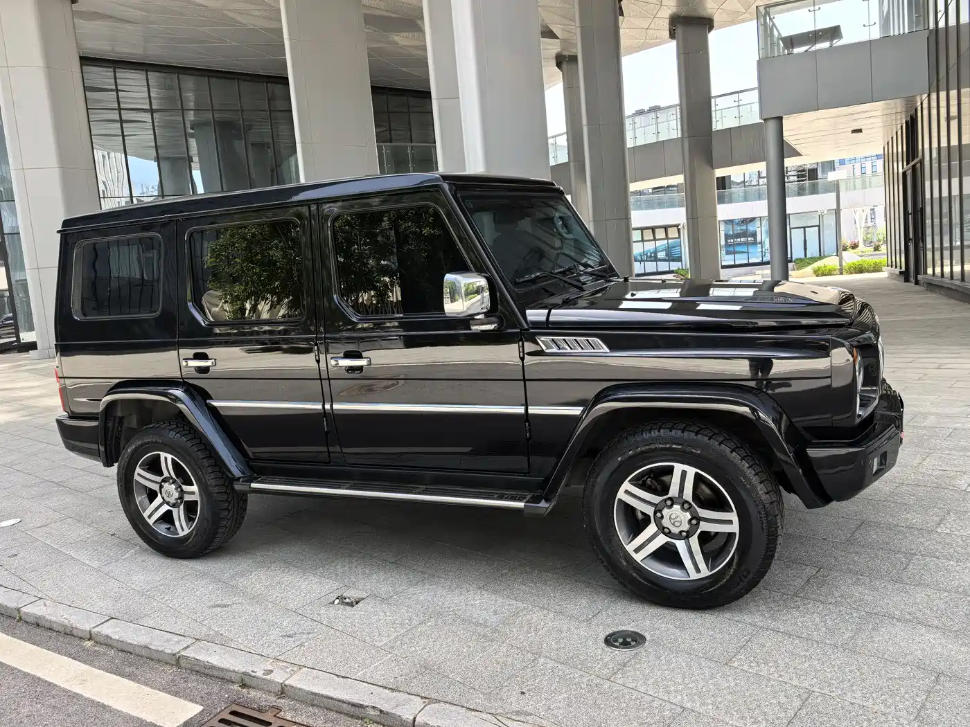 BAIC ORV Beijing Off-Road BJ80 2016 2.3T Auto Premium Edition фото 4