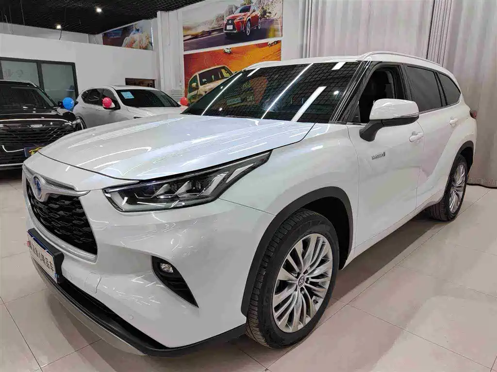 Toyota Highlander 2023 2.5L Smart Hybrid Dual Engine AWD Premium 7-Seater