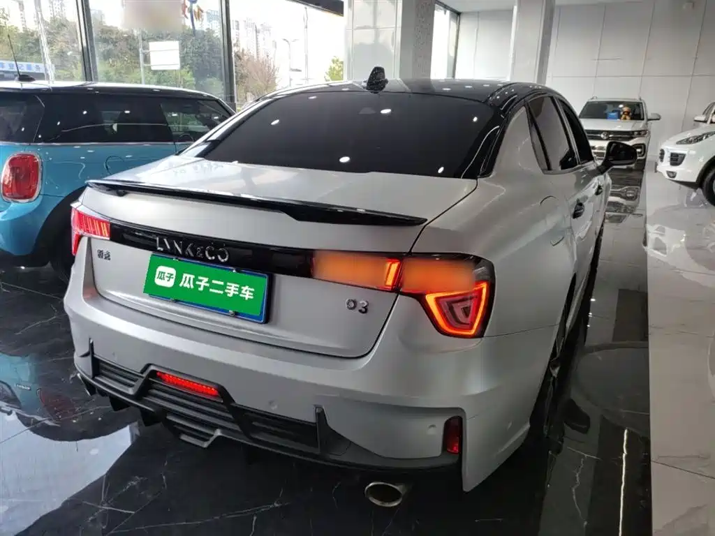 Lynk & Co 03 2022 2.0TD DCT Power Pro фото 7