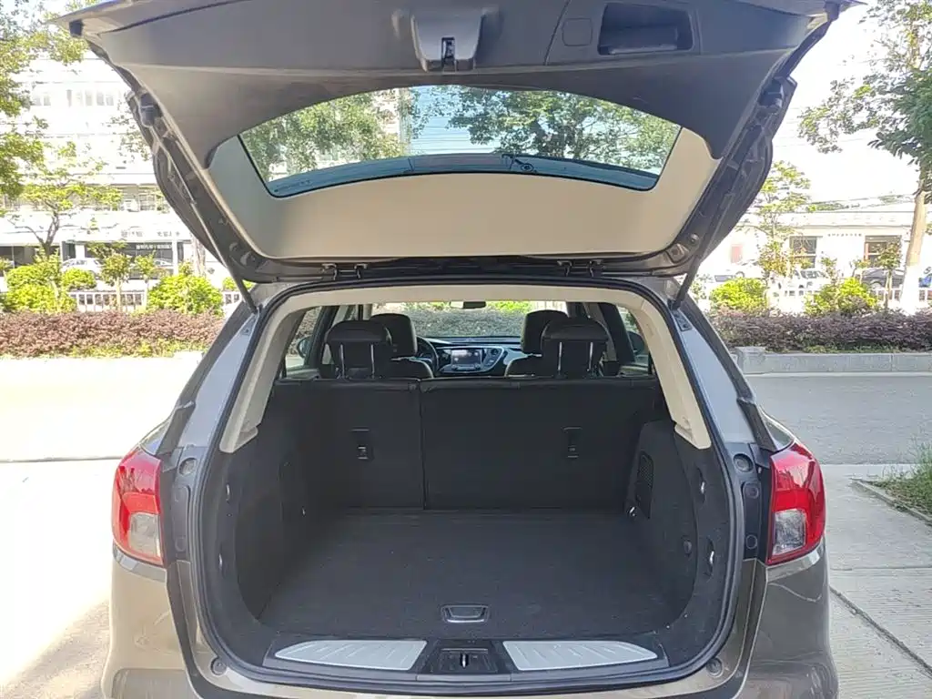 Buick Envision Plus 2017 20T FWD Elite фото 19