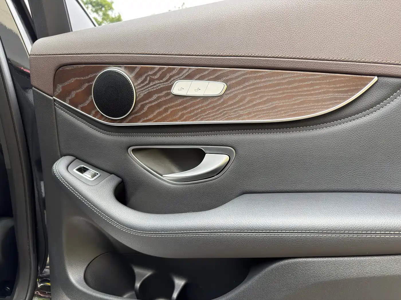 Mercedes-Benz GLC 2020 Facelift GLC 300 L 4MATIC Dynamic фото 33