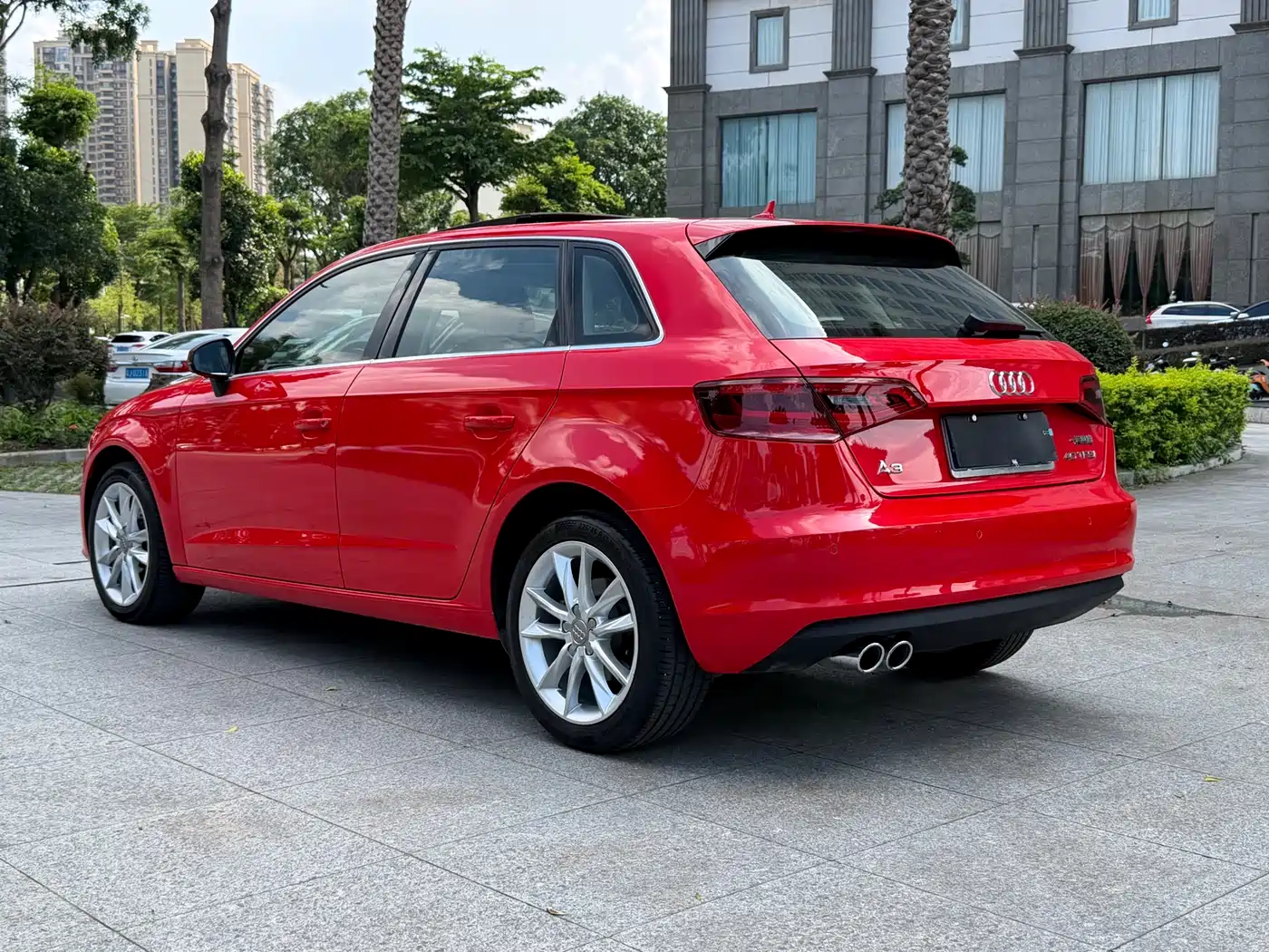 Audi A3 2015 Sportback 40 TFSI Automatic Comfort фото 13