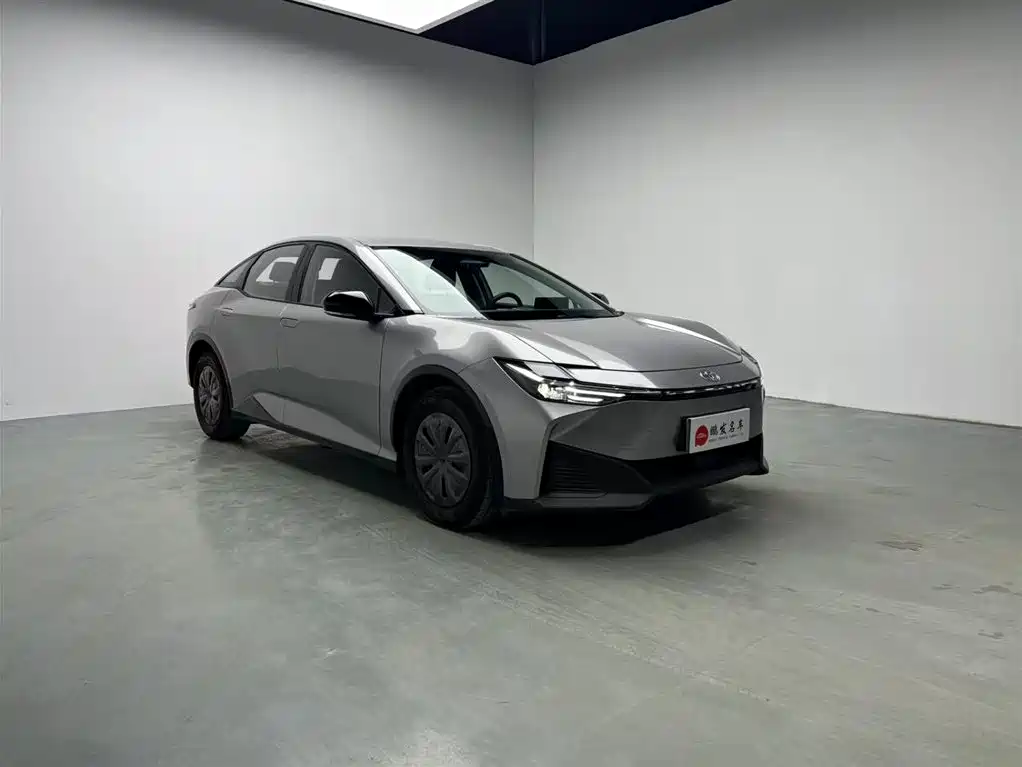 Toyota bZ3 2024 517km Elite PRO фото 3