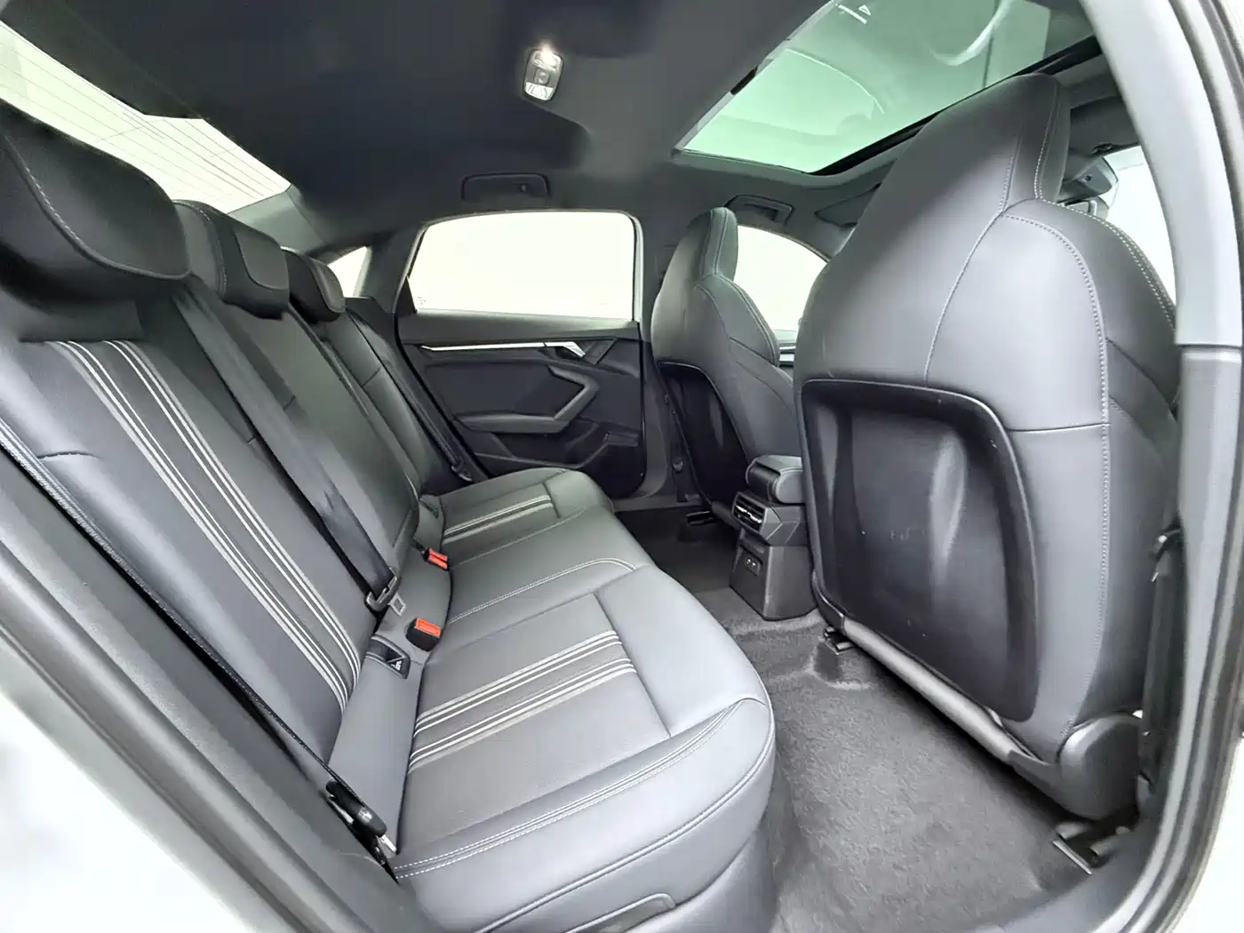 Audi A3 2023 A3L Limousine 35 TFSI Fashion Sport фото 11