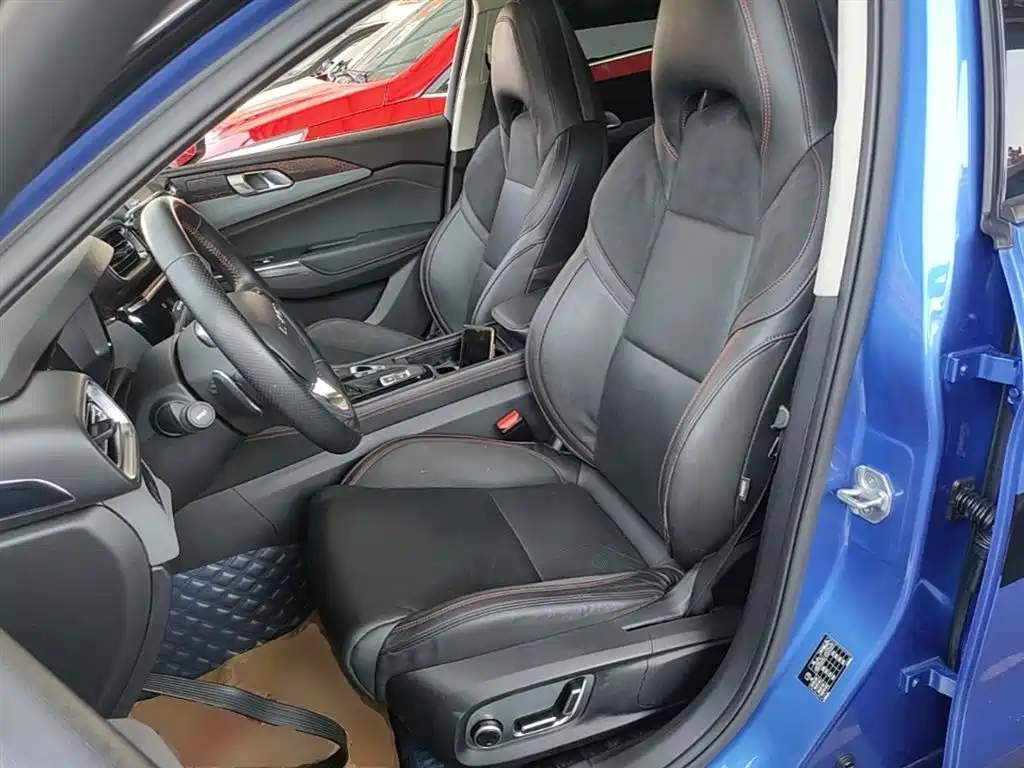 Lynk & Co 02 2018 1.5T DCT 2WD Power Pro Edition China V фото 15