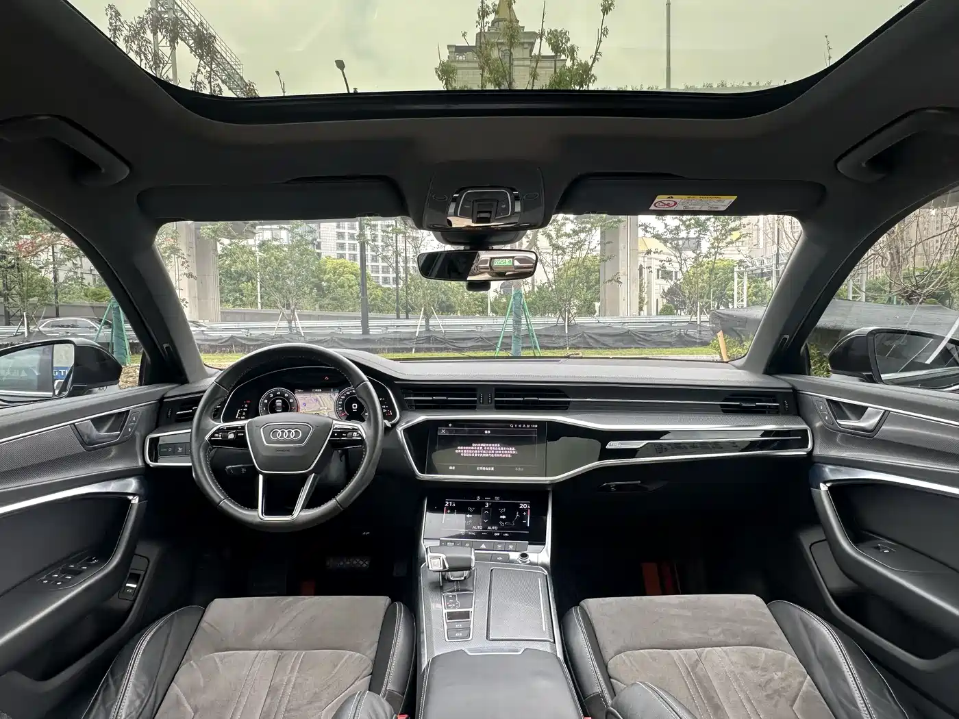Audi A6L 2021 40 TFSI Luxury Sport фото 5