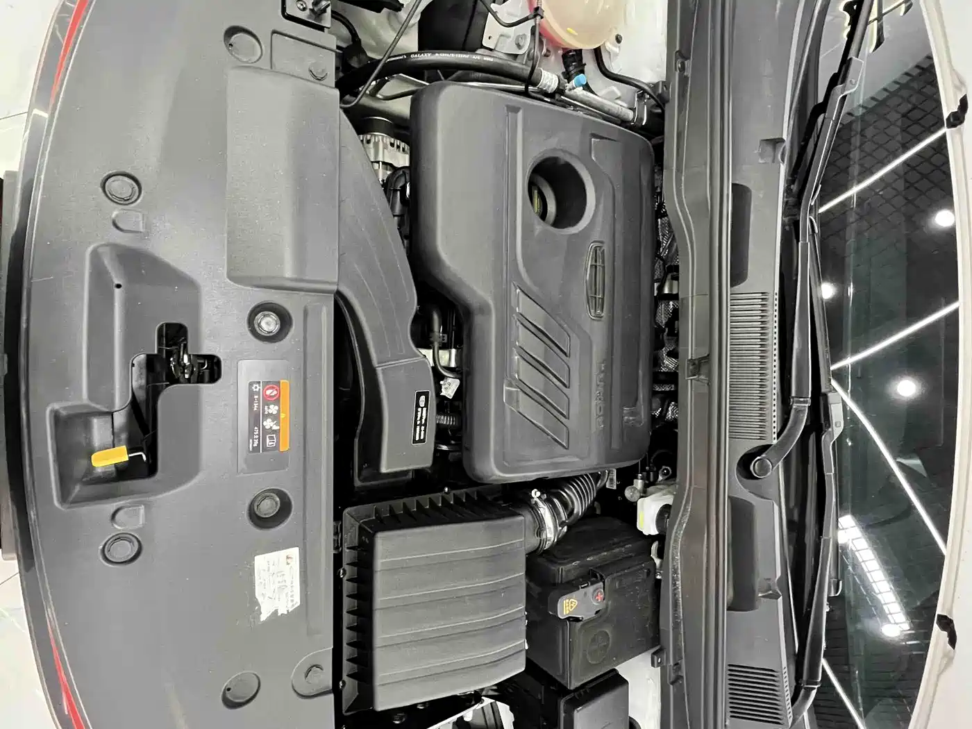 GEELY AUTOMOBILE BINYUE
