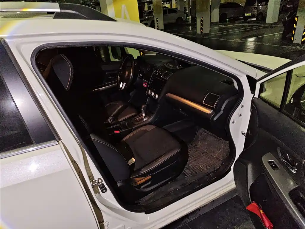 Subaru XV 2016 Model 2.0i Comfort Navigation Edition фото 22