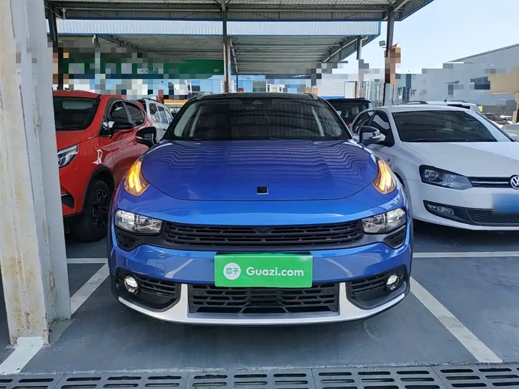 Lynk & Co 02 2018 1.5T DCT 2WD Power Pro Edition China V фото 3