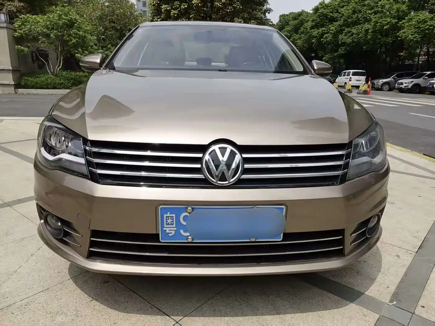 Volkswagen Bora 2014 1.6L Manual Comfort Edition фото 2