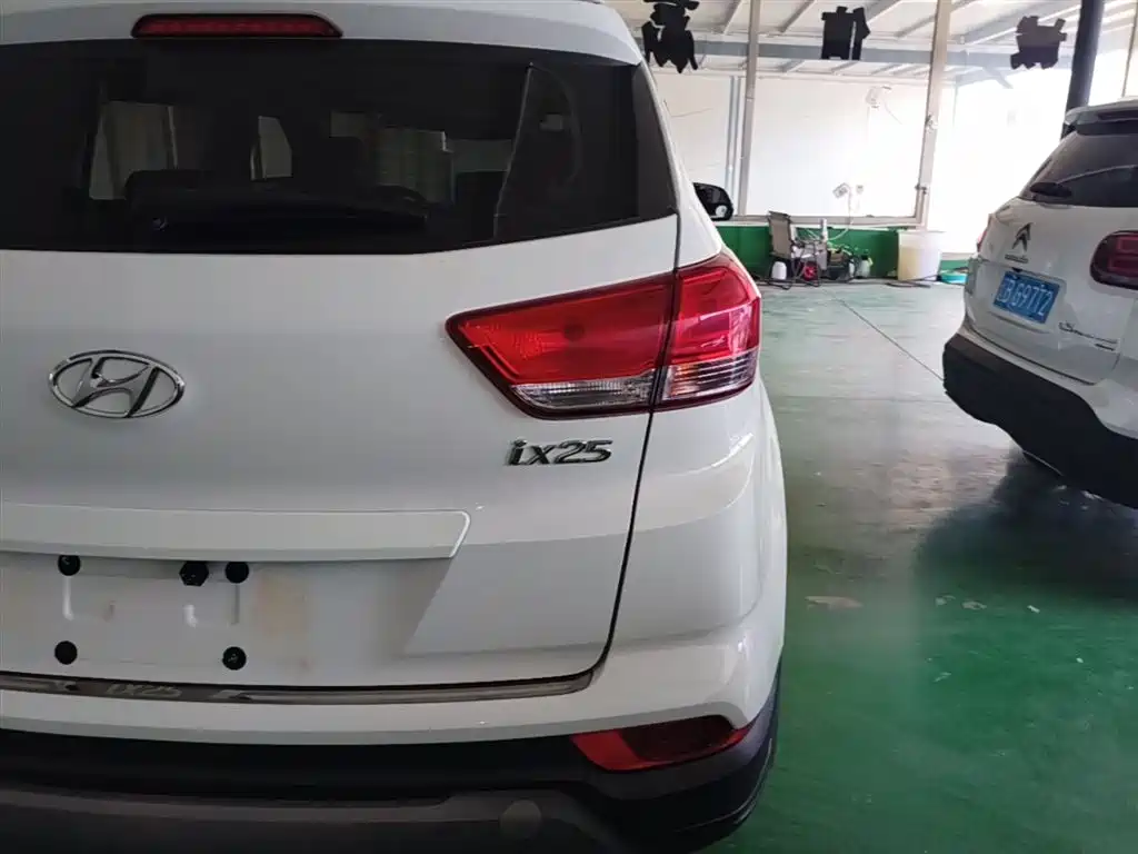 Hyundai Beijing Hyundai ix25 2017 1.6L Automatic Smart Edition фото 8