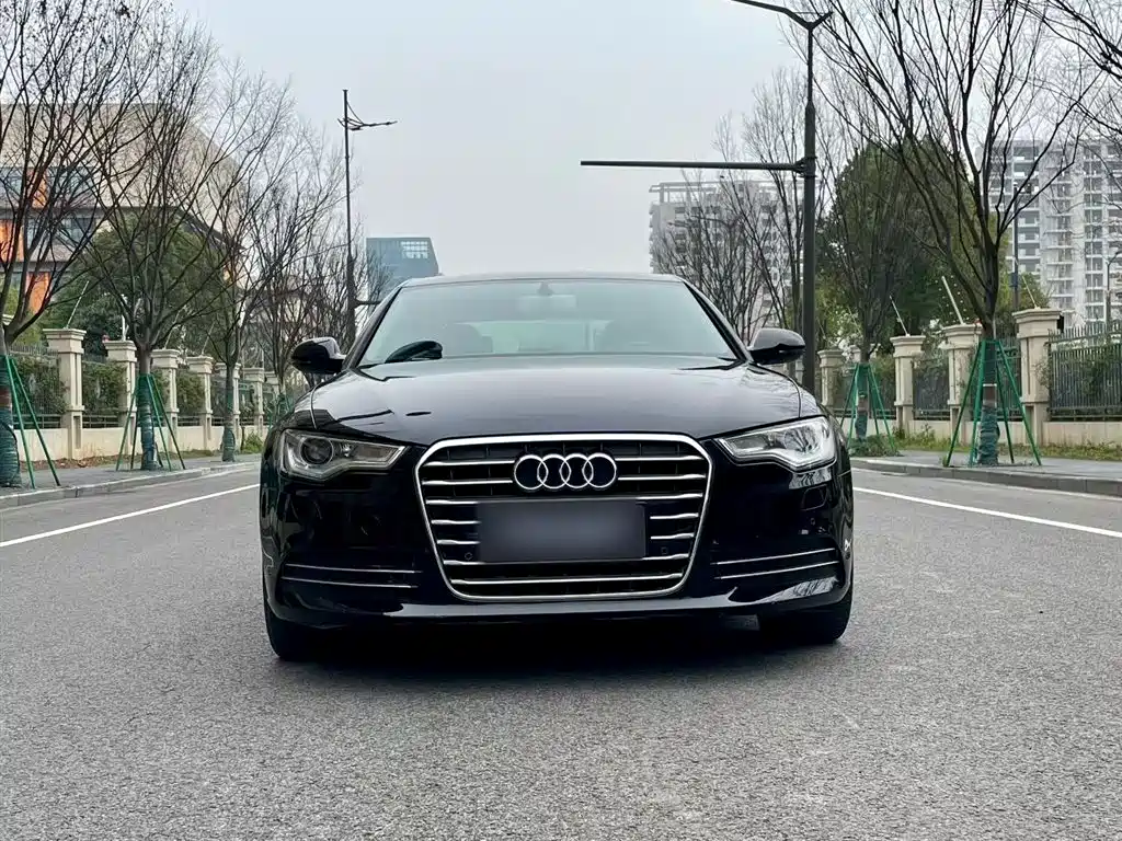 Audi A6L 2014 30 FSI Technology фото 18