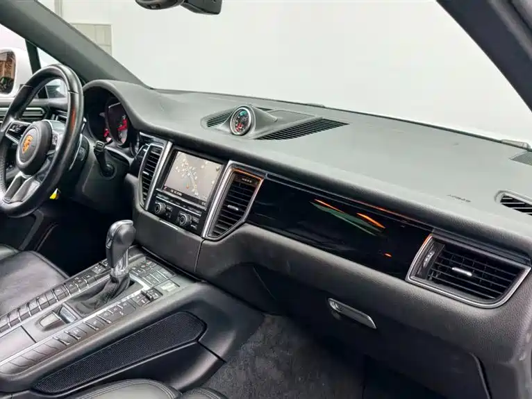 Porsche Macan 2014 Macan S 3.0T фото 11