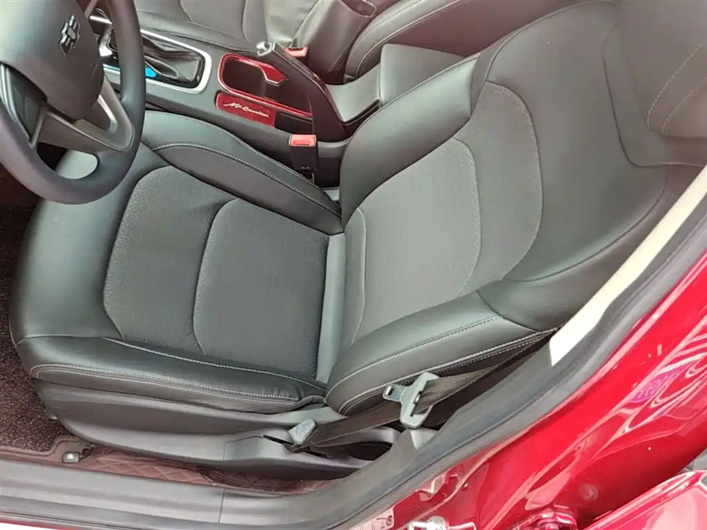 Chevrolet Cavalier 2019 320 Automatic Joy Edition фото 15