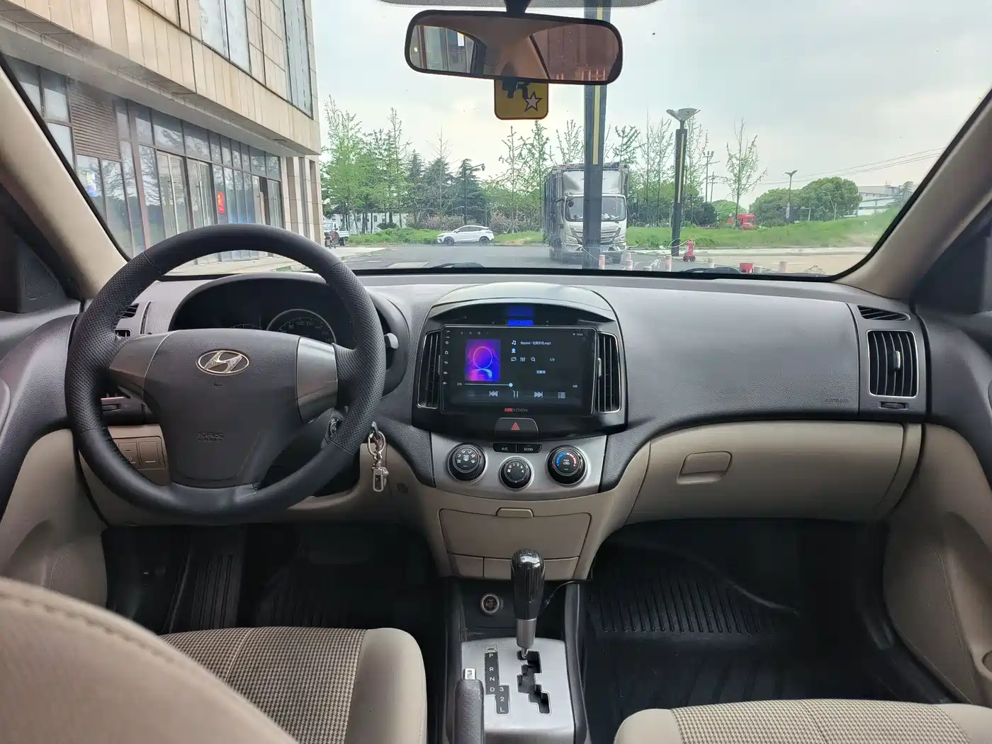 Hyundai Elantra 2011 1.6L Automatic Comfort фото 12