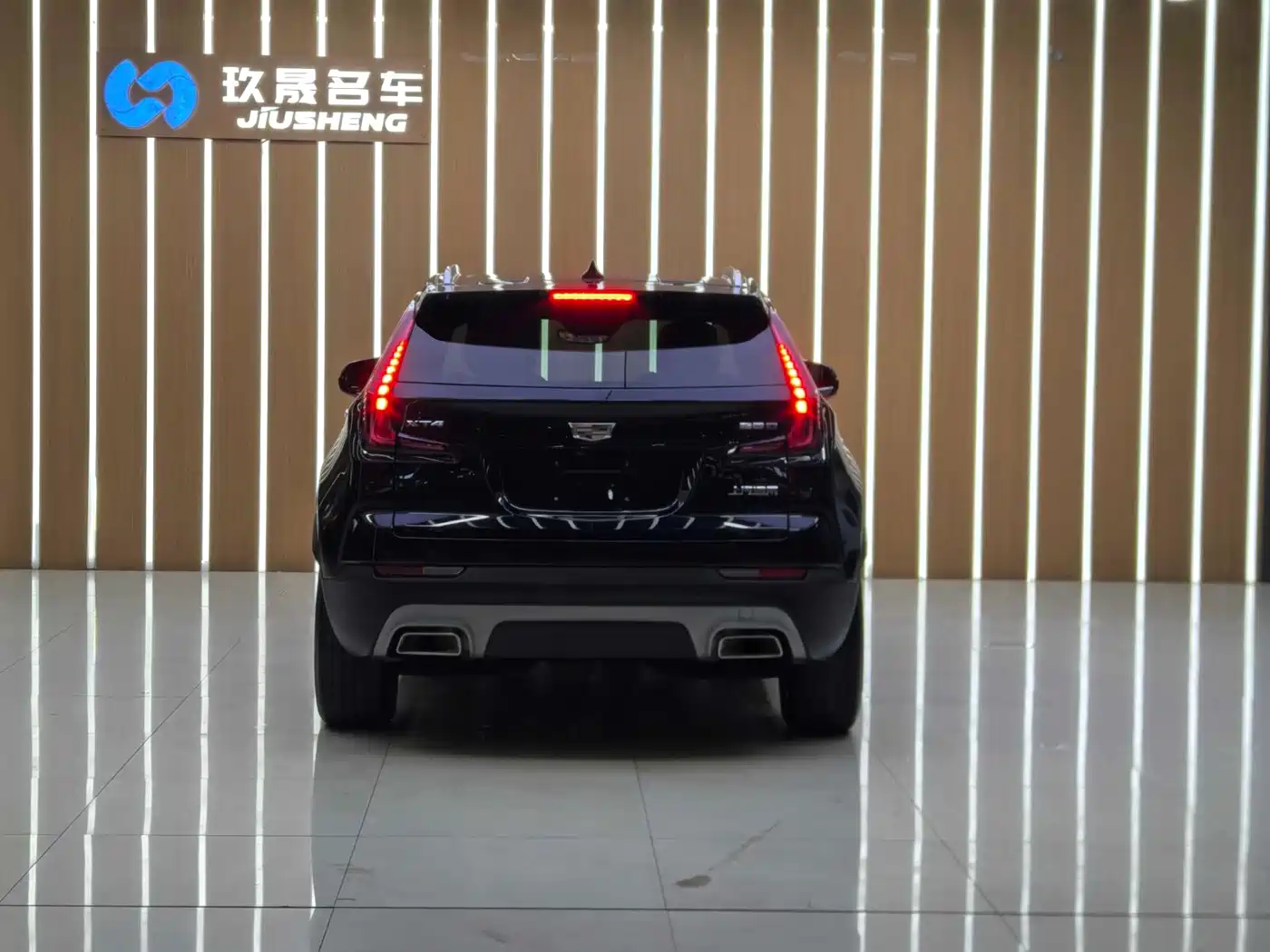 Cadillac XT4 2021 28T FWD Luxury Edition фото 17