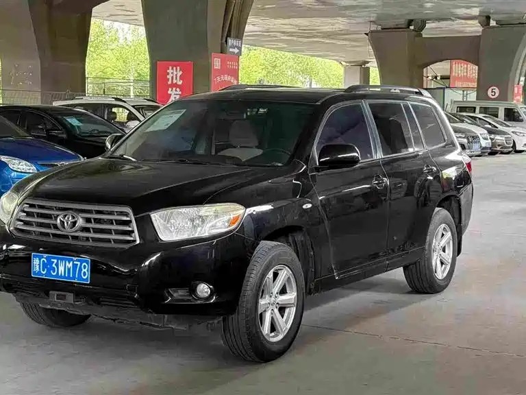 Toyota Highlander 2012 3.5L 4WD 7-Seater Elite Edition фото 2
