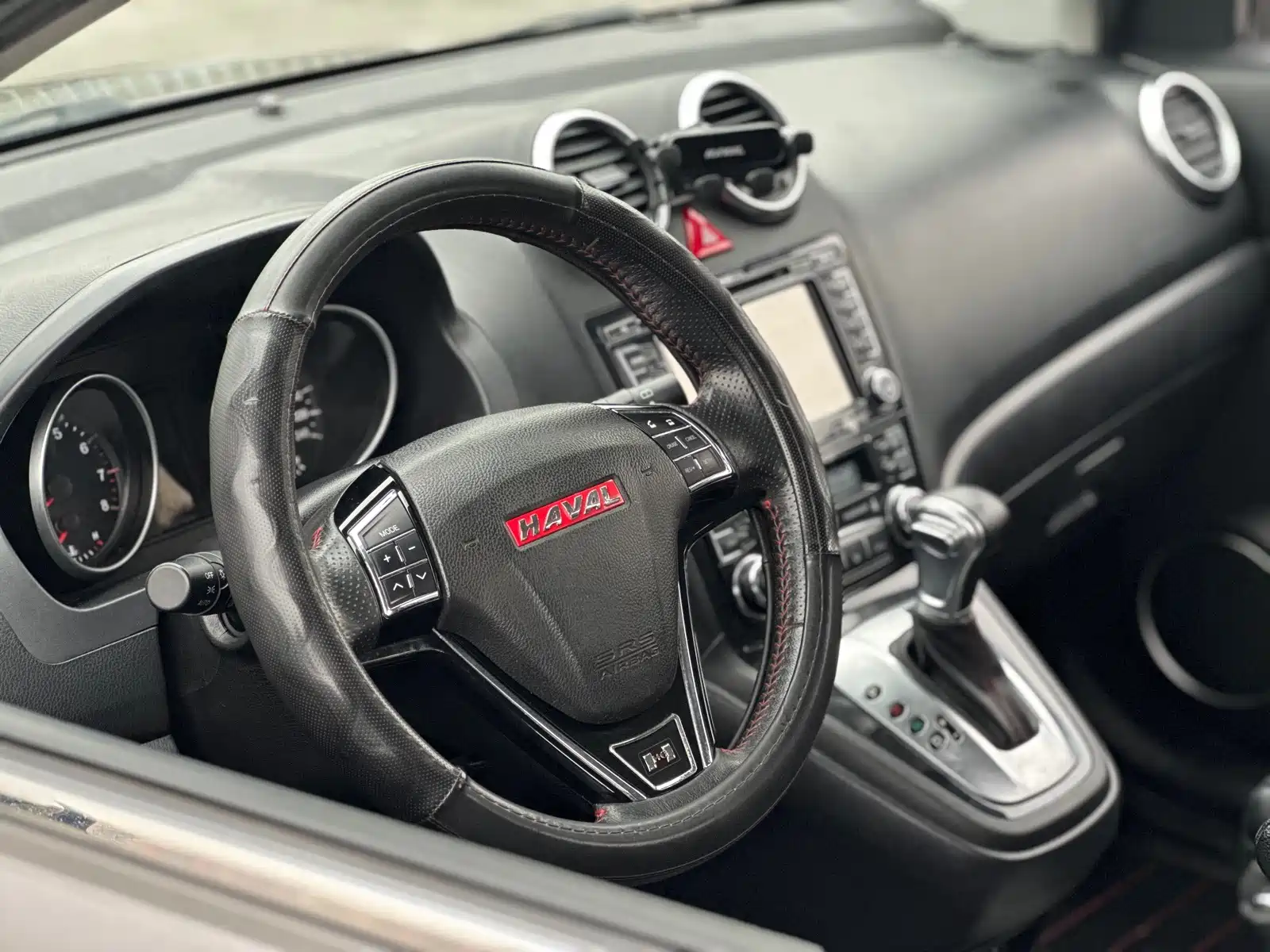 Фото 21 - Haval H6