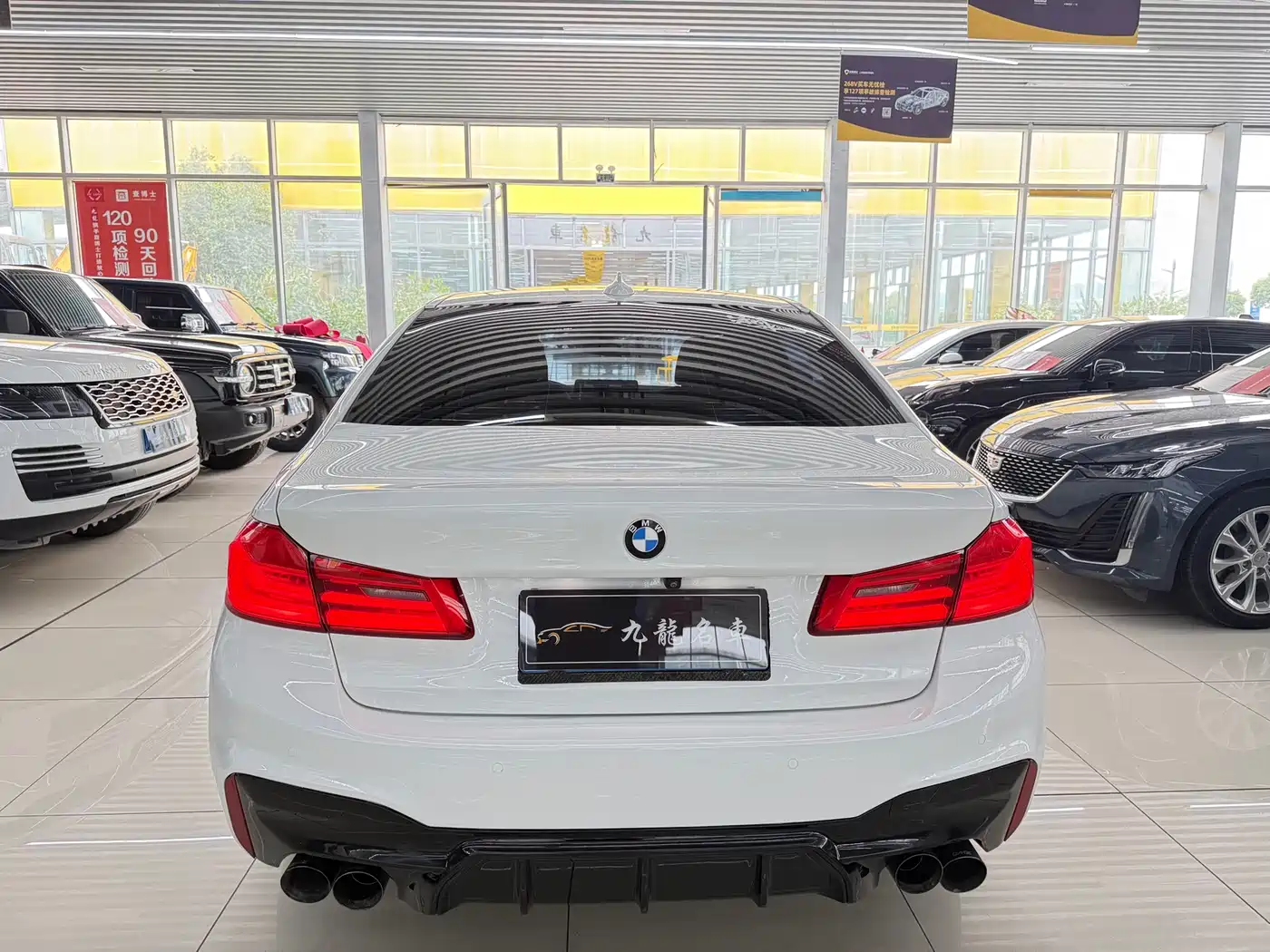 BMW 5 Series 2019 525Li M Sport Package фото 3
