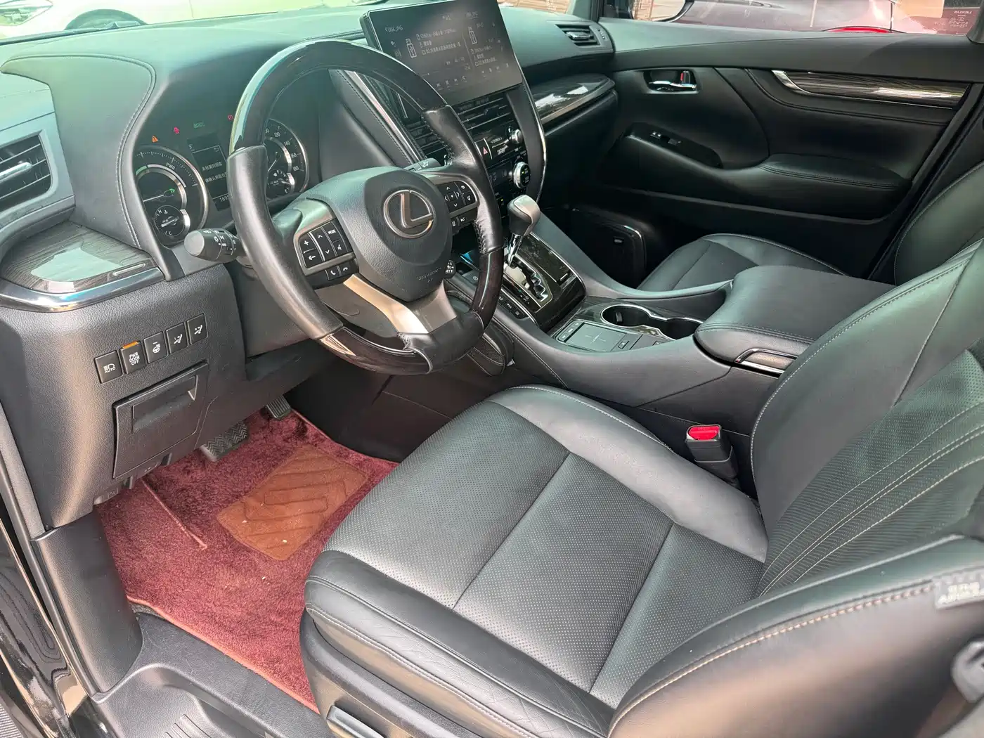 Lexus LM 2020 2020 300h Seven-Seater Elegance Edition