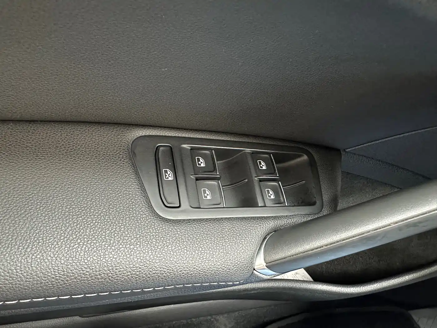 Volkswagen Golf 2018 230TSI Automatic Comfort фото 4