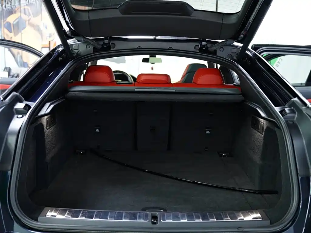 BMW X6 M 2022 X6 M фото 42