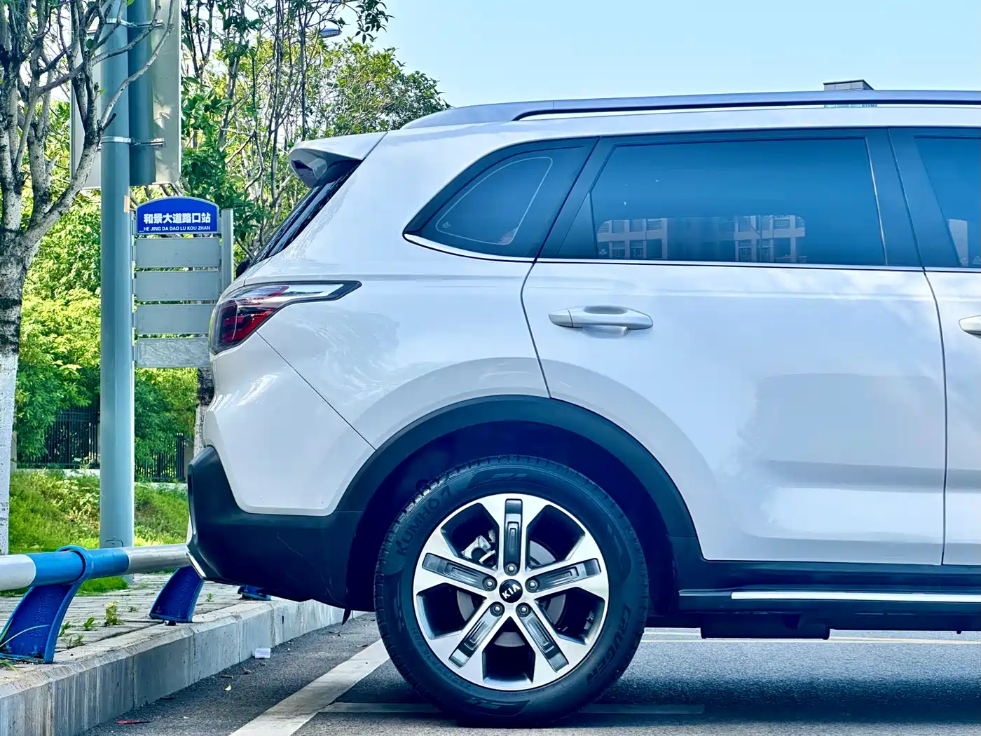 Kia Sportage 2019 2.0L Automatic Smart Luxury Edition фото 5