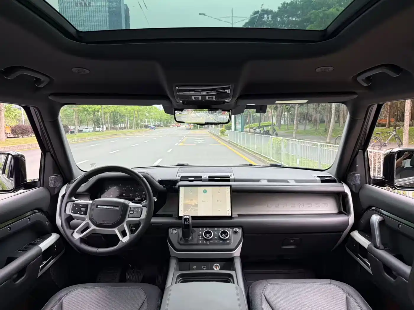 Land Rover Defender 2023 Facelift 110 3.0T P400 X-DYNAMIC HSE фото 5