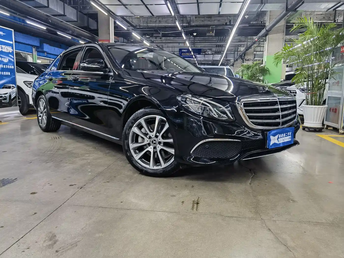 Mercedes-Benz E-Class 2018 E 200 L 4MATIC фото 3