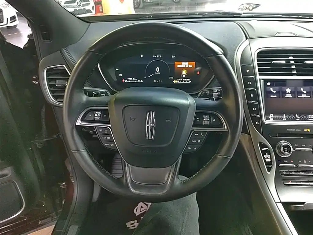 Lincoln Nautilus (Import) 2019 2019 2.0T 2WD Premium Edition China VI