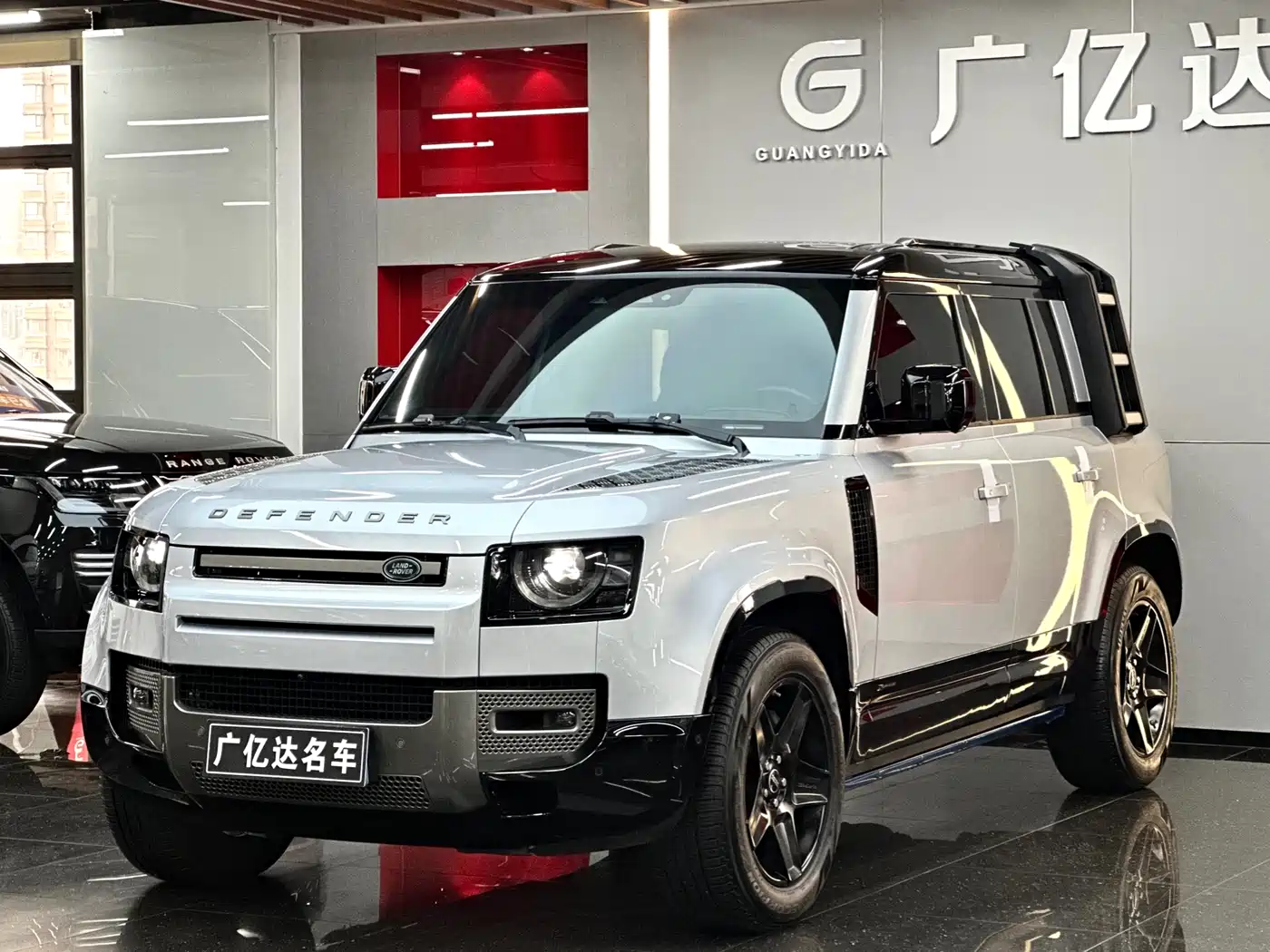 Land Rover Defender 2021 110 P400 X-DYNAMIC HSE