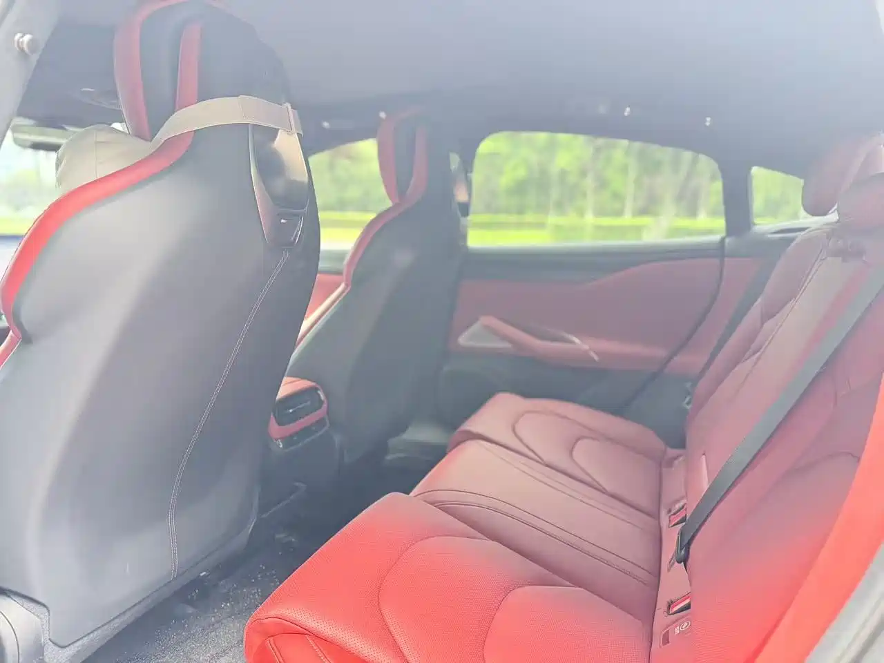 Xiaomi Auto Xiaomi SU7 2024 AWD Extended Range Advanced Smart Driving Max Edition фото 5