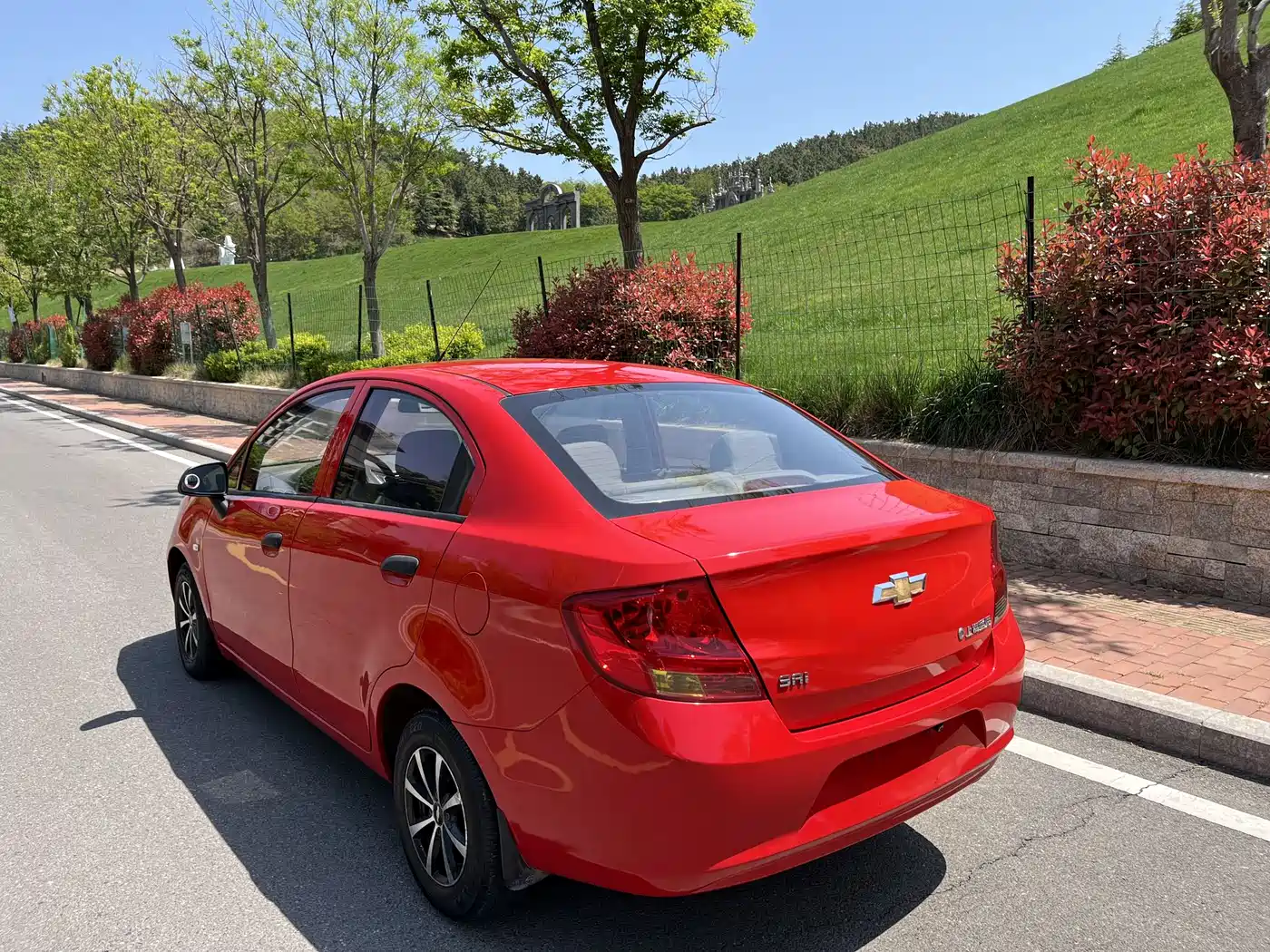 Chevrolet Sail 2013 Sedan 1.2L Manual Fashion Happiness Edition фото 5