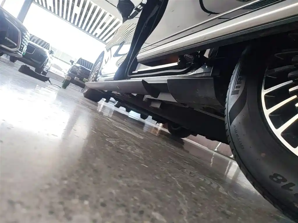 Geely Galaxy Yizhen L380 2025 Model 805km Flagship Edition AWD фото 22