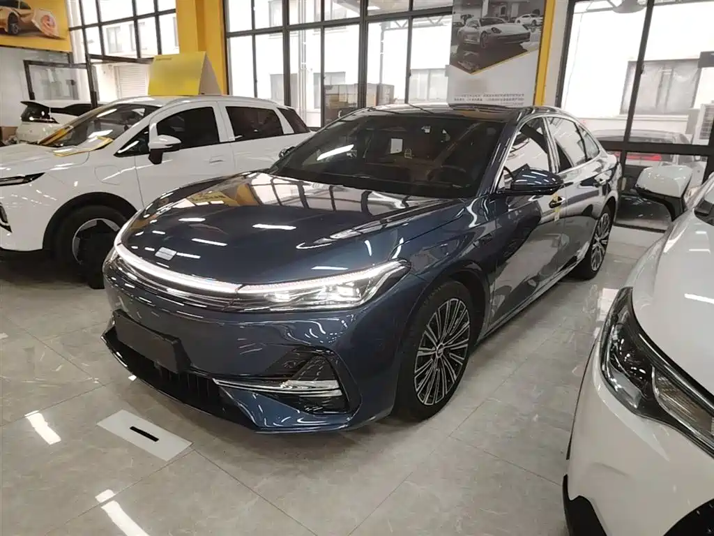 Geely Galaxy Galaxy A7 2025 EM-i