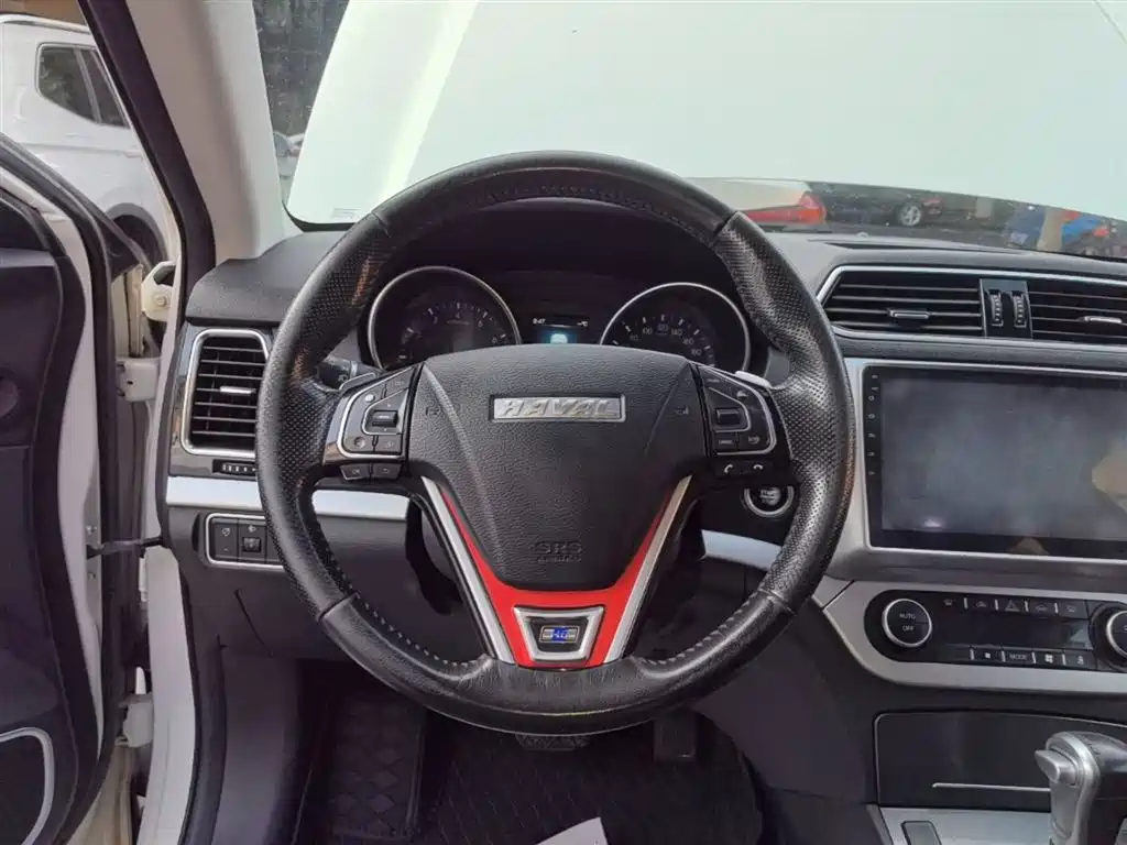 Haval H6 Coupe 2016 Blue Label 1.5T Automatic 2WD Urban фото 11