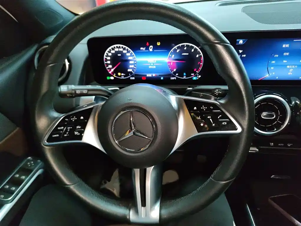 Mercedes-Benz GLB 2024 GLB 200 Dynamic фото 7