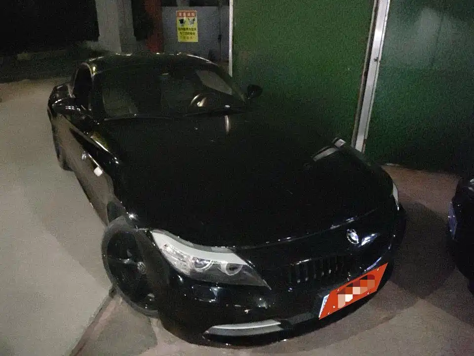 BMW Z4 2009 sDrive23i Premium фото 2