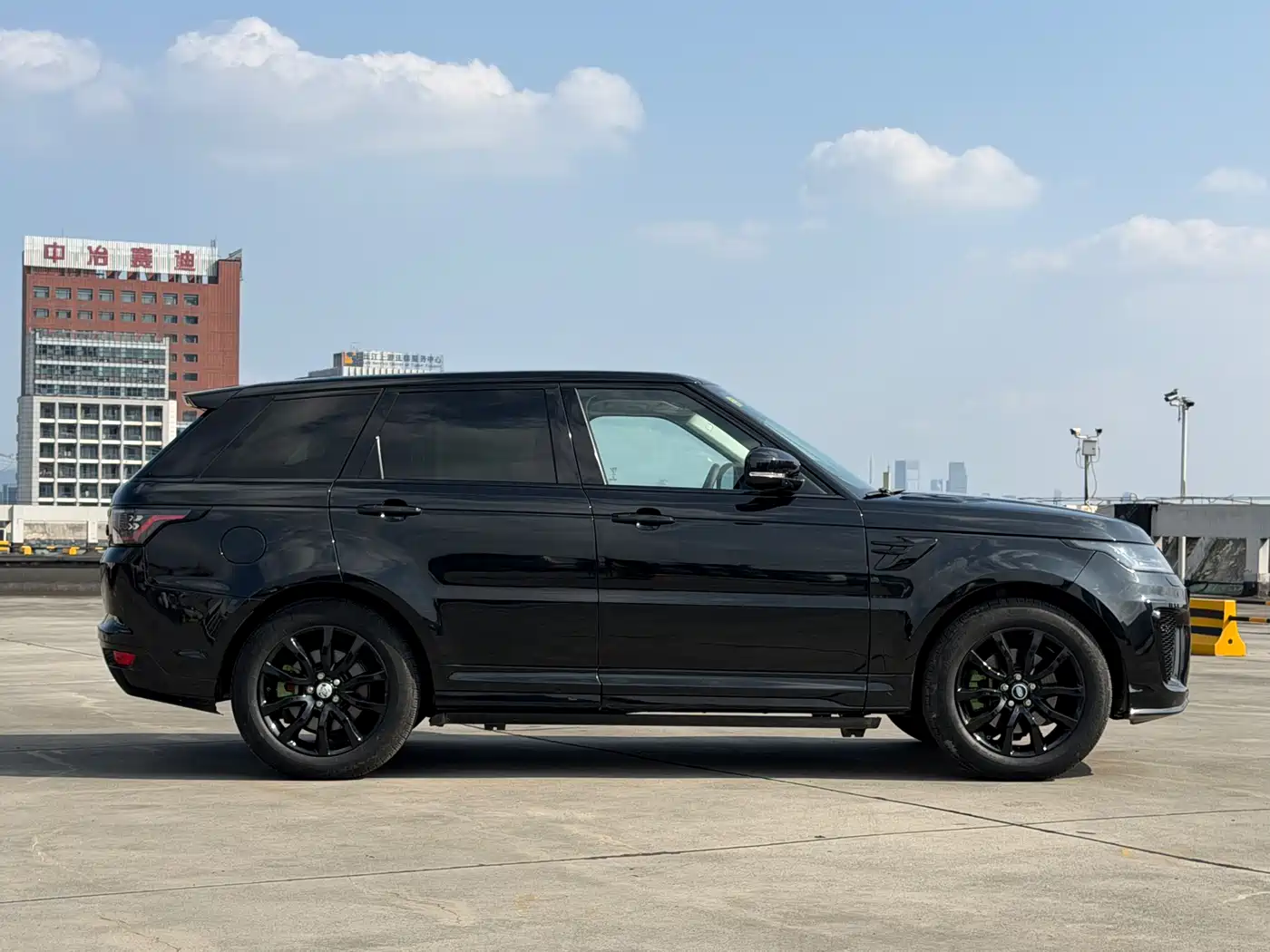 Land Rover Range Rover Sport 2015 3.0 SC V6 HSE фото 15