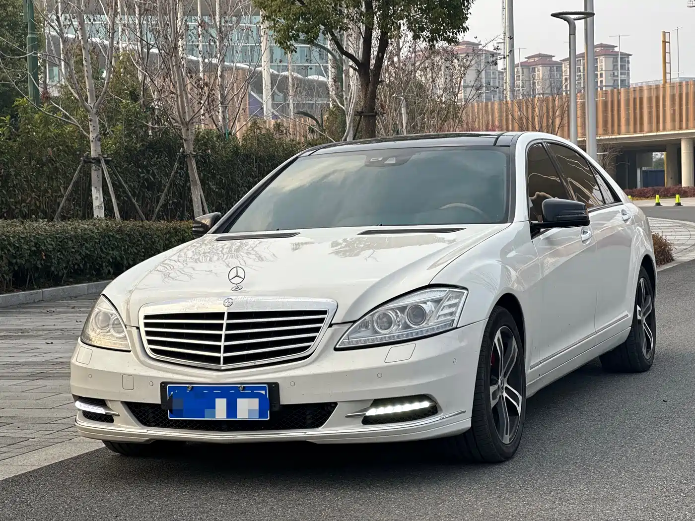 Mercedes-Benz S-Class 2010 S 300 L Luxury