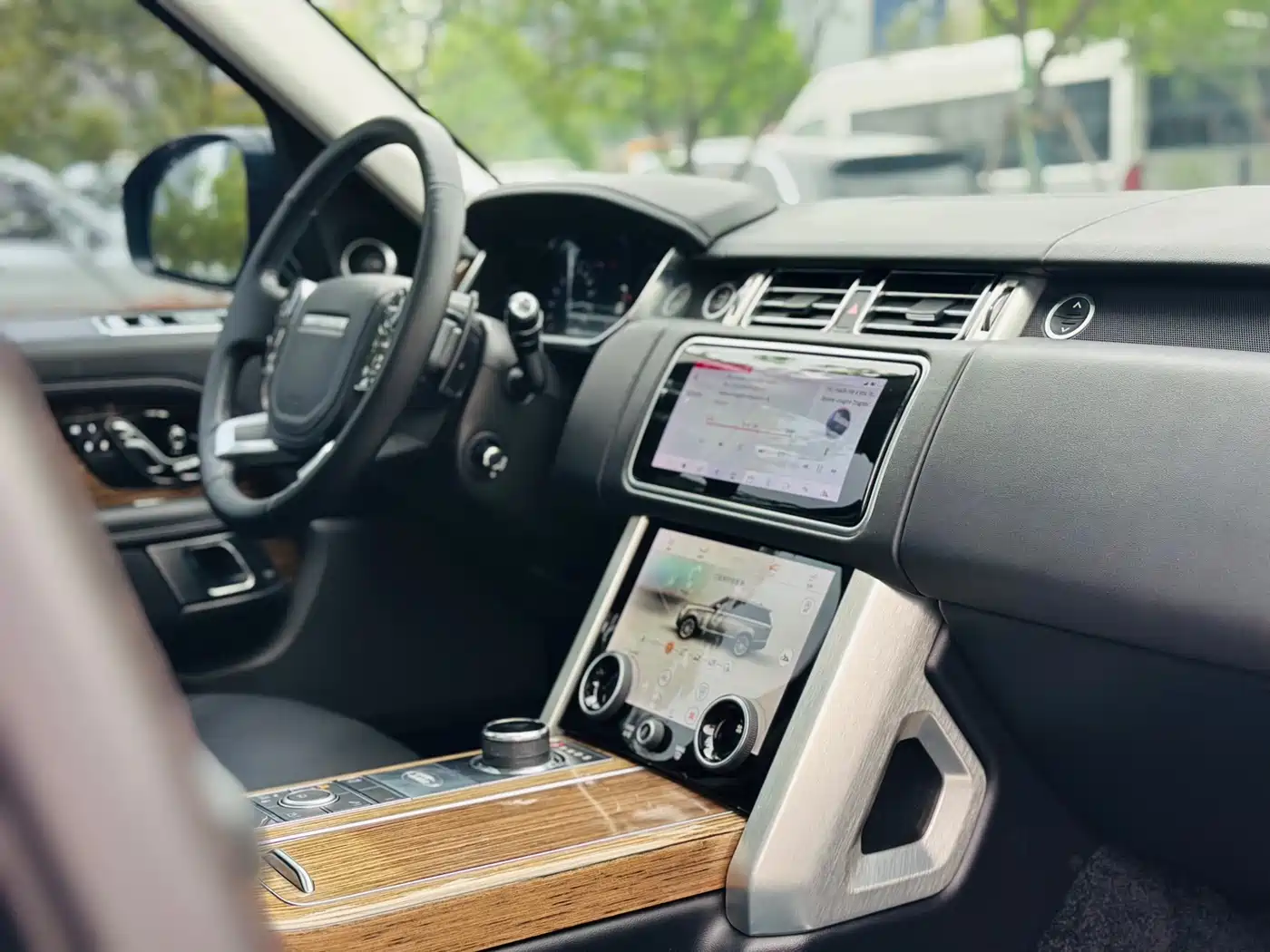 Land Rover Range Rover 2019 3.0 SCV6 Heritage Edition фото 8