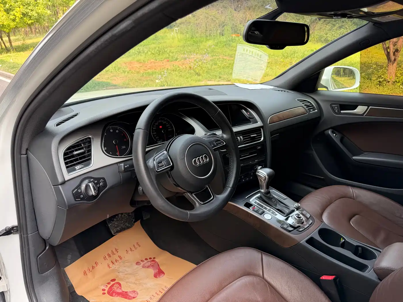 Audi A4L 2015 35 TFSI Auto Comfort фото 9