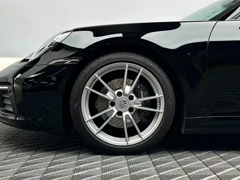 Porsche 911 2023 Targa 4 3.0T фото 7